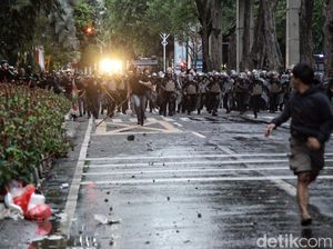 Puluhan Orang Jadi Tersangka Terkait Ricuh di Bekasi dan Jakarta