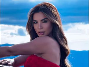 Foto Miss Iraq 2025, Ikut Miss Universe Setelah Insiden Foto Bareng Miss Israel