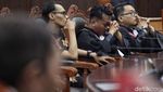 MK Gelar Sidang Putusan Wamen Rangkap Komisaris