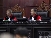 MK Larang Wamen Rangkap Jabatan, Pemerintah Diminta Cari Pengganti