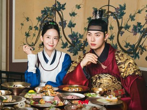 Daftar Pemain Drama Korea Bon Appetit Your Majesty, Dibintangi Yoona
