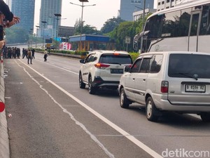 Tol Dalkot Arah Slipi Maupun Cawang Ditutup Sementara Imbas Demo Depan DPR
