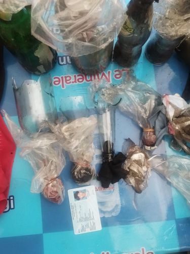 Polsek Kelapa Gading mengamankan 2 pemuda yang hendak demo di DPR dan membawa molotov.