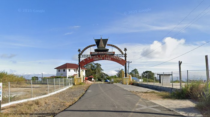 Puncak 2000 Siosar, Desa Nagara, Kecamatan Merek, Kabupaten Karo, Sumatra Utara