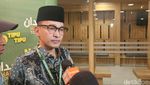 Ruben Onsu Bawa Bawang Goreng di Umrah Perdana