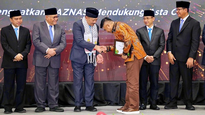 Palembang Borong Tiga Penghargaan di Ajang Baznas Awards 2025