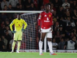 MU Disingkirkan Grimsby, Onana & Amorim Diamuk Warganet Setan Merah
