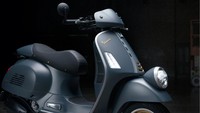 Officina 8 merupakan nama dari sebuah departemen eksperimental legendaris Piaggio di Pontedera, Italia. Ini merupakan Vespa GTV Officina 8. Foto: Dok. Vespa Indonesia