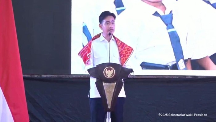 Wakil Presiden Gibran Rakabuming di Deli Serdang