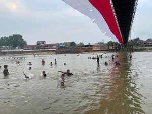 Jernihnya Sungai Kuantan, Ikan-ikan Pun Sampai Kelihatan