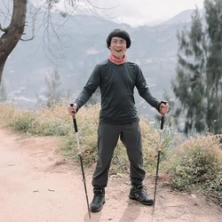 Kak Seto Rayakan Ultah ke-74 di Puncak Gunung Prau, Debut Mendaki!