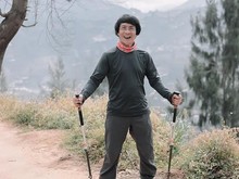 Kak Seto Rayakan Ultah ke-74 di Puncak Gunung Prau, Debut Mendaki! Kak Seto Rayakan Ultah ke-74 di Puncak Gunung Prau, Debut Mendaki!