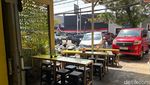 Iga Bakar yang Baru Buka di Tebet Ini Laris 30 Kg Setiap Harinya!