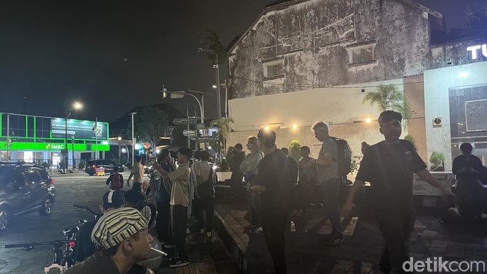 Aksi solidaritas doa bersama di Kawasan Tugu Jogja, Jumat (29/8/2025).
