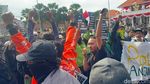 Aksi Solidaritas untuk Affan di Surabaya