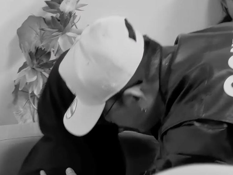 Denny Sumargo Melayat, Peluk Hangat Keluarga Affan Kurniawan