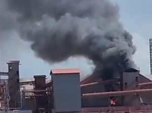 Gudang Pabrik NPK Pupuk Iskandar Muda di Aceh Terbakar