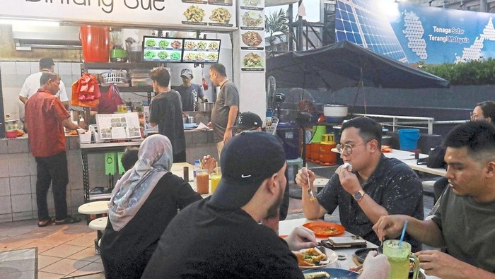 Penerusnya Mualaf, Kedai Legendaris Ini Berhenti Jual Menu Babi