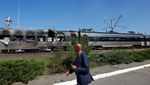 Kereta Antarkota Ukraina Rusak Parah Akibat Serangan Drone Rusia di Kyiv