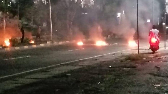 Kericuhan terjadi di Manokwari, Papua Barat, imbas pemindahan tapol kasus makar.