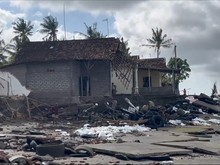 5 Rumah Warga di Pebuahan Jembrana Rusak Parah Tergerus Abrasi