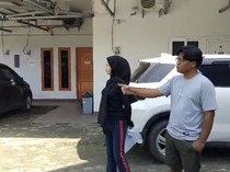 Dua Motor di Kosan Palembang Raib Dicuri, Aksi Pelaku Terekam CCTV