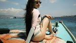 Foto Liburannya si DJ Cantik Nathalie Holscher di Lombok