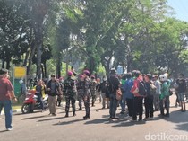 Video Situasi Mako Brimob: Massa Masih Bertahan-Ada Sisa Gas Air Mata