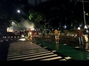 Situasi Terkini di Mako Brimob Kwitang, Massa Bertahan hingga Dini Hari