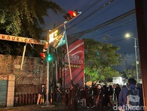 Demo Depan Unhas di Jalan Perintis Makassar, Massa Rusak CCTV-Pos Sekuriti