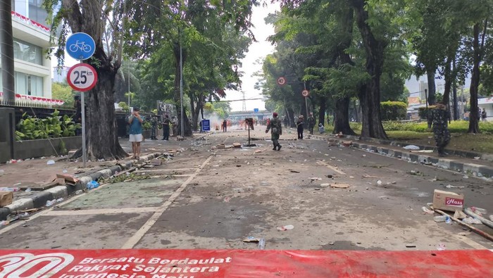 Massa mulai bubarkan diri dari Kwitang (Kurniawan/detikcom)
