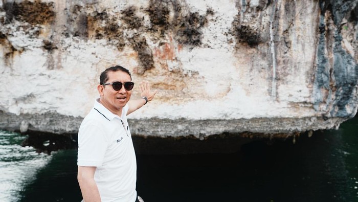 Menbud Fadli Zon