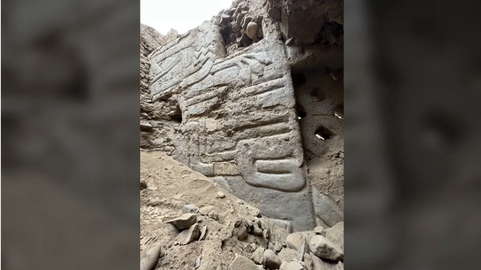 Ditemukan Mural 3D Warna-warni Berusia 3.000 Tahun di Peru!