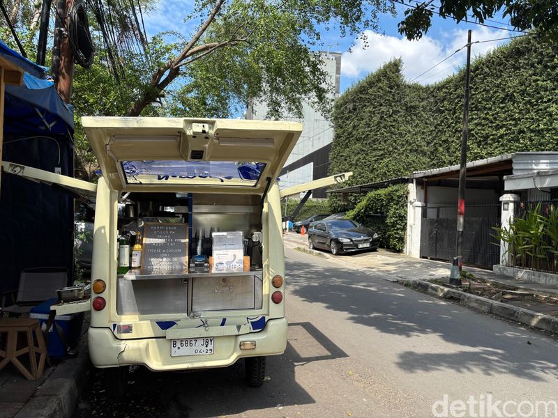 Nomade Coffee: Bisnis 'Street Coffee' Milik Mantan Pramugari SQ yang Inovatif