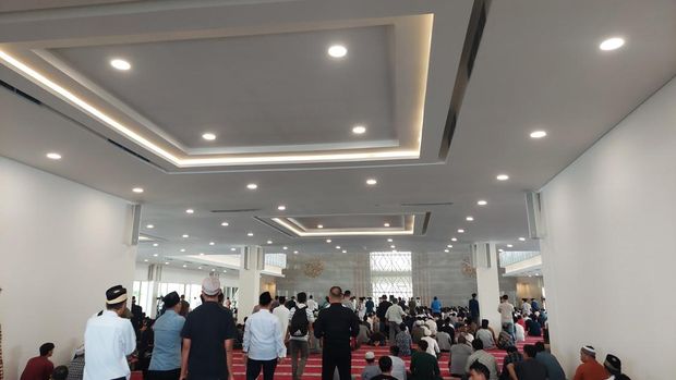 Peresmian masjid terbesar di BSD City/Almadinah Putri Brilian/detikcom