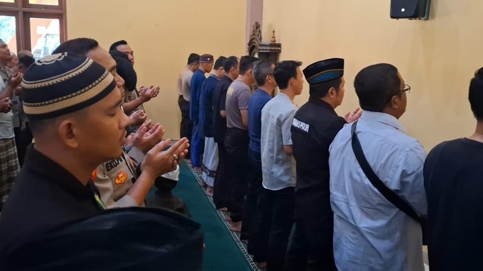 Polisi Serang Kota Ajak Ribuan Warga Doa untuk Affan Kurniawan