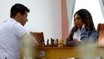 Potret Rouda Alserkal, Grandmaster Wanita Pertama dari Teluk di Usia 16 Tahun