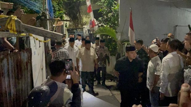 Prabowo datangi rumah duka Affan Kurniawan (Rolando/detikcom)