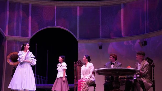 Teater Bunga Penutup Abad