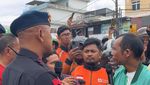 Lihat Lagi Momen Demo di Medan Tuntut Keadilan untuk Affan Kurniawan