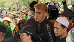 Momen Aisar Khaled Antar Affan Kurniawan ke Peristirahatan Terakhir