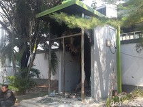 ATM Bank Sulselbar Diduga Dijarah Saat Gedung DPRD Makassar Dibakar Massa