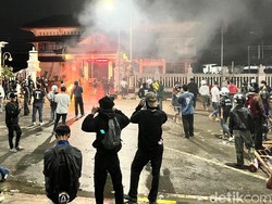 Dugaan Aliran Dana di Live Demo, Pakar Siber: Monetisasi Konflik