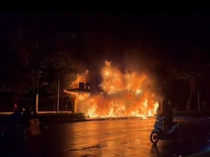 Ramai-ramai Serukan Demo Damai, Tolak Perusakan Transportasi Umum