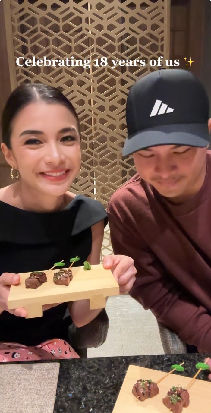 helsea Olivia dan Glenn Alinskie Puas Mukbang di Jepang