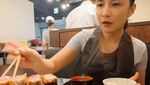 Chelsea Olivia dan Glenn Alinskie Puas Mukbang di Jepang