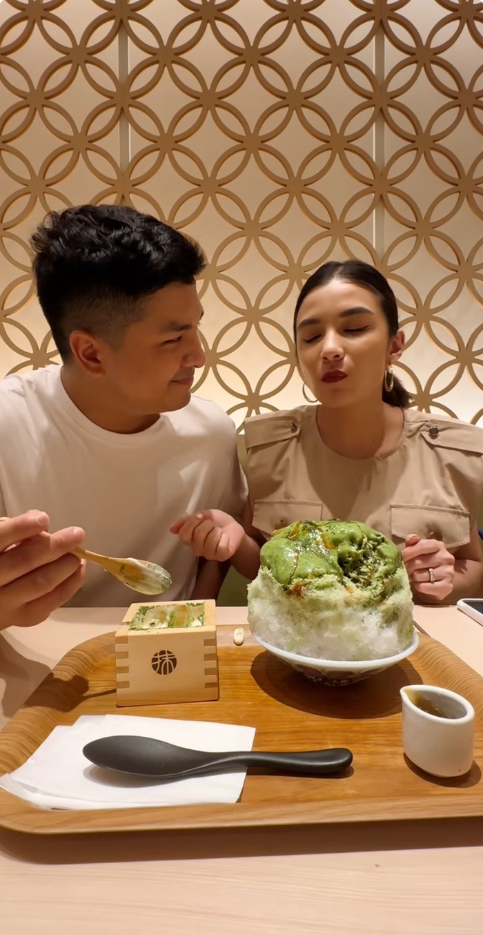 helsea Olivia dan Glenn Alinskie Puas Mukbang di Jepang helsea Olivia dan Glenn Alinskie Puas Mukbang di Jepang