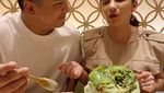 Chelsea Olivia dan Glenn Alinskie Puas Mukbang di Jepang