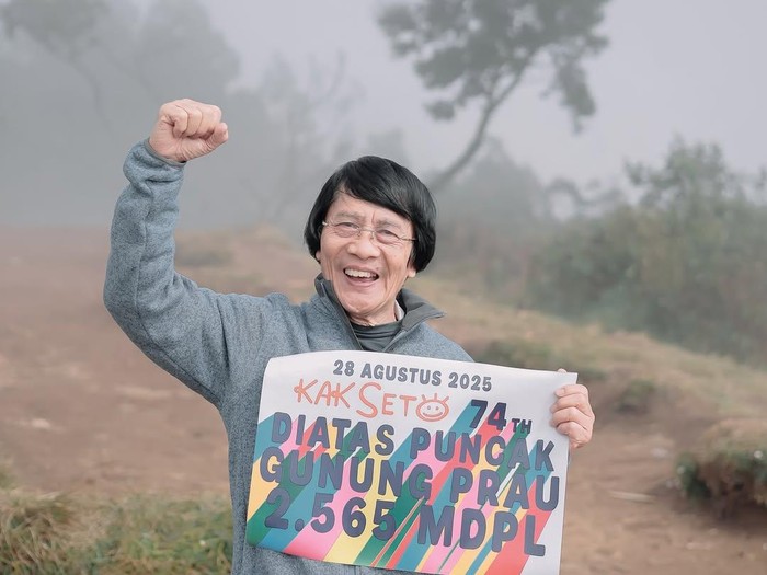 Kak Seto di Gunung Prau