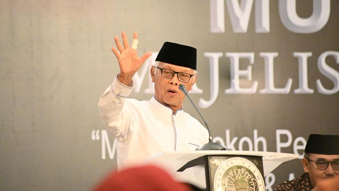 Ketua Majelis Ulama Indoneisa (MUI) KH Anwar Iskandar